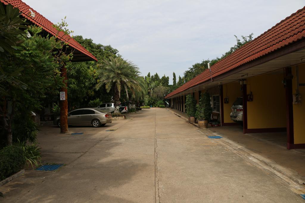 Market Motel Sa Kaeo Eksteriør billede